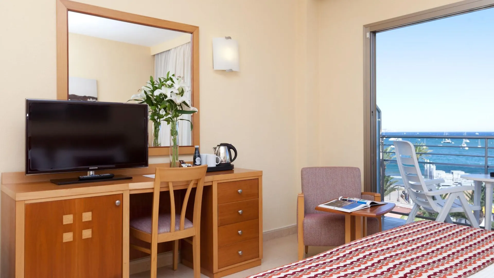 Bellamar Hotel Beach & Spa San Antonio  4*, San Antonio (Ibiza)