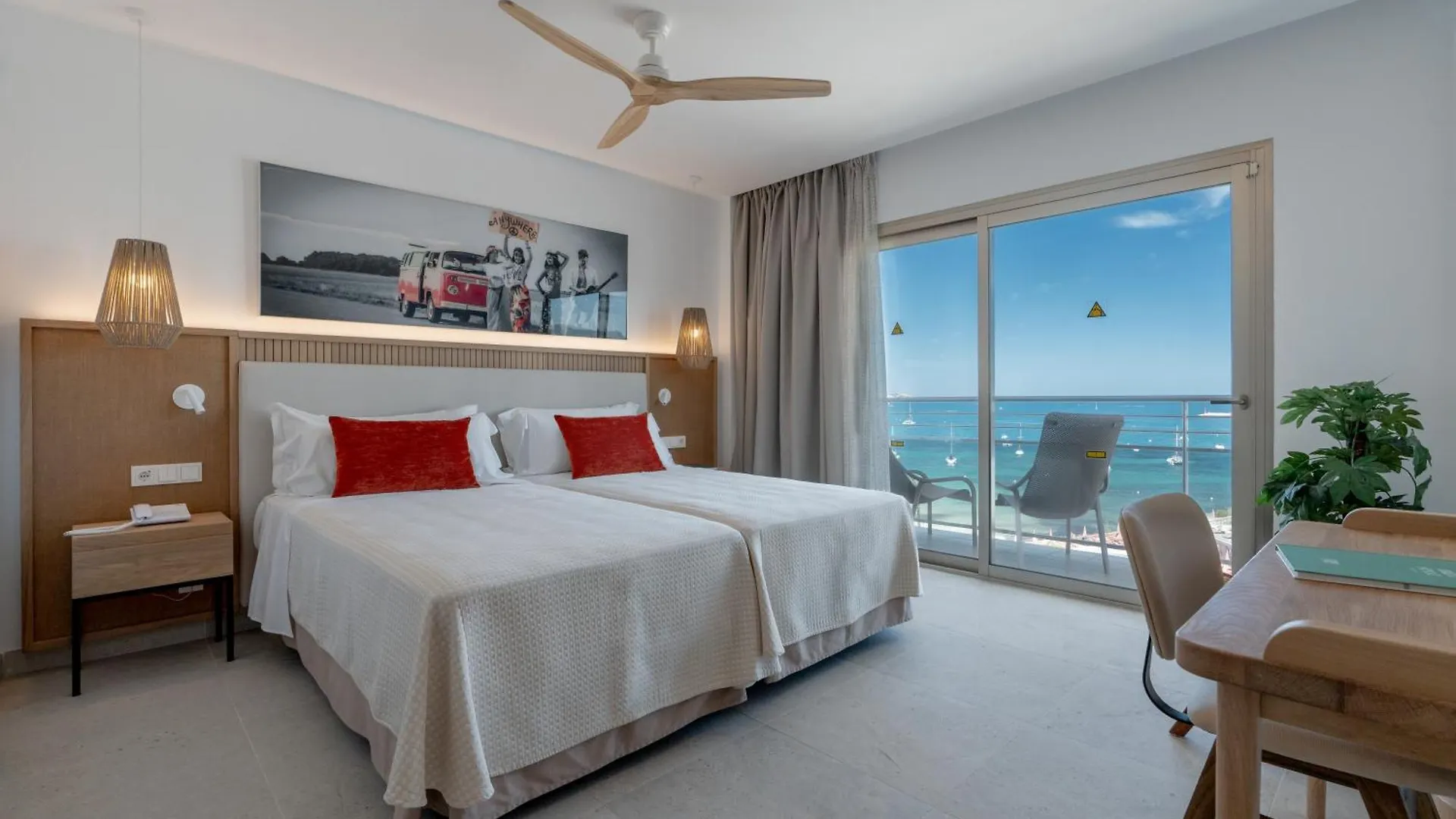Bellamar Hotel Beach & Spa San Antonio 4*,